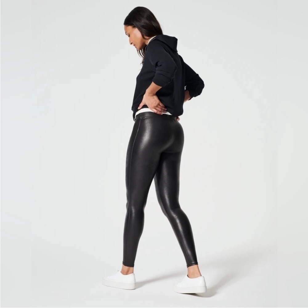 SPANX SPANXshape Faux Leather Leggings in Black